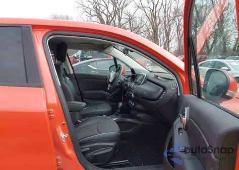 2016 Fiat 500X Trekking из США, поврежденный, VIN ZFBCFYCT6GP382376